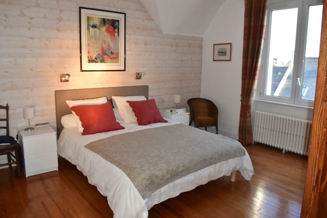 Maison Spacieuse Entre La Ville Et La Cote Saint-Martin-des-Champs  Luaran gambar